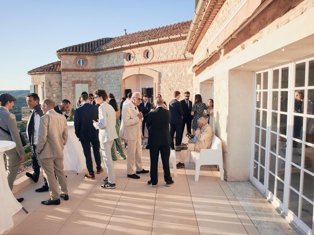 Le mariage de Nicolas et Majda à Le Castellet, Alpes-de-Haute-Provence 15