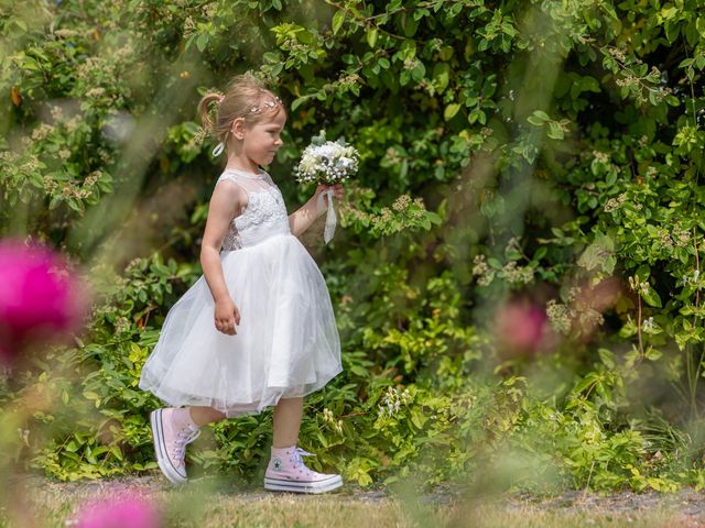 Le mariage de Victor et Anais à Chenillé-Changé, Maine et Loire 7