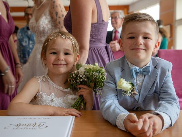 Le mariage de Victor et Anais à Chenillé-Changé, Maine et Loire 30