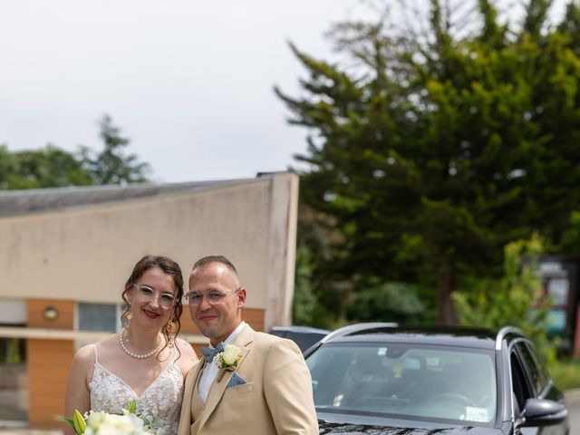 Le mariage de Victor et Anais à Chenillé-Changé, Maine et Loire 34