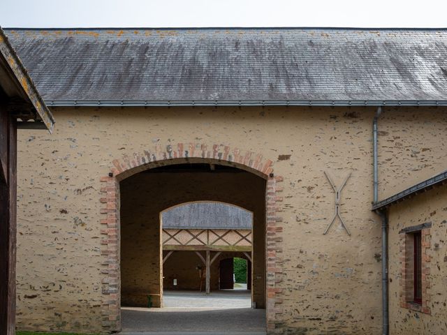 Le mariage de Victor et Anais à Chenillé-Changé, Maine et Loire 47