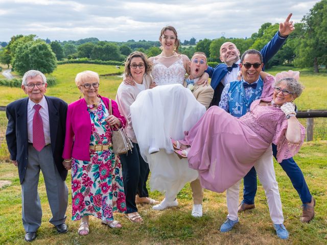 Le mariage de Victor et Anais à Chenillé-Changé, Maine et Loire 81
