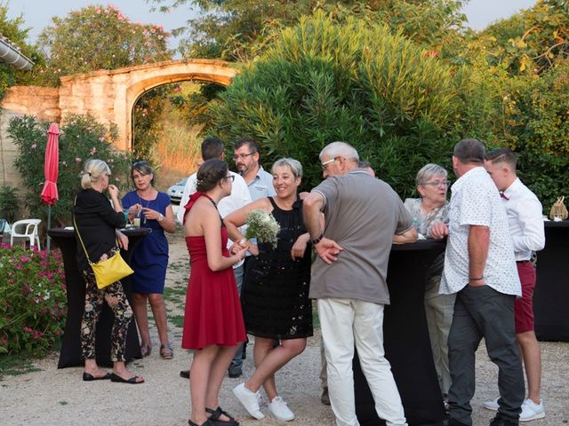 Le mariage de Francis et Sophie à Saint-Rémy-de-Provence, Bouches-du-Rhône 32