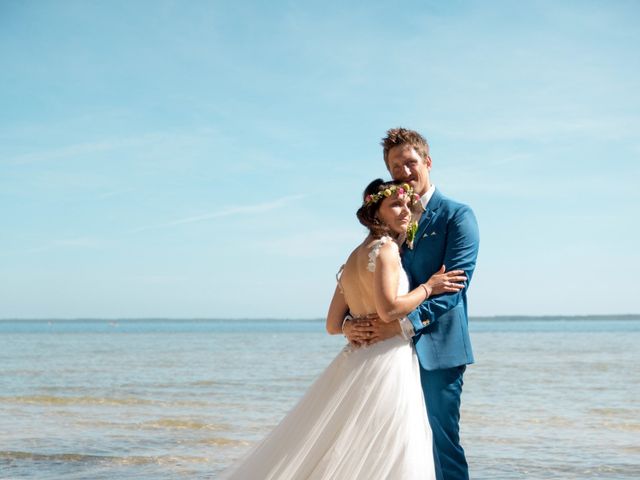 Le mariage de Julien et Laëtitia à Biscarrosse, Landes 56