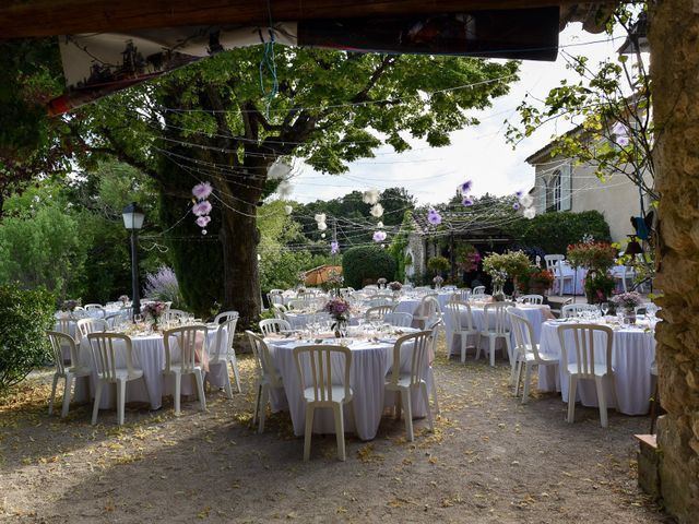 Le mariage de Alexis et Mélanie à Bouchet, Drôme 8