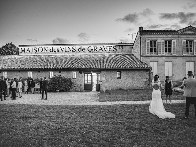 Le mariage de Alexis et Sarah à Podensac, Gironde 32