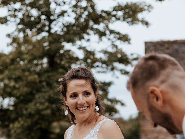 Le mariage de Romain et Laurie à Étrabonne, Doubs 24