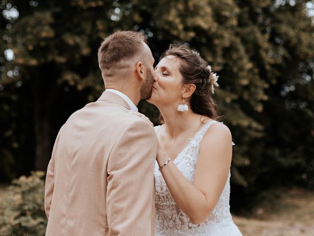 Le mariage de Romain et Laurie à Étrabonne, Doubs 25