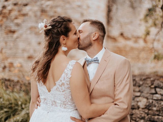 Le mariage de Romain et Laurie à Étrabonne, Doubs 33