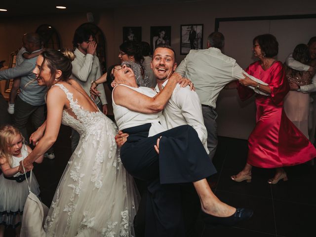Le mariage de Charly et Anaïs à Bondues, Nord 75