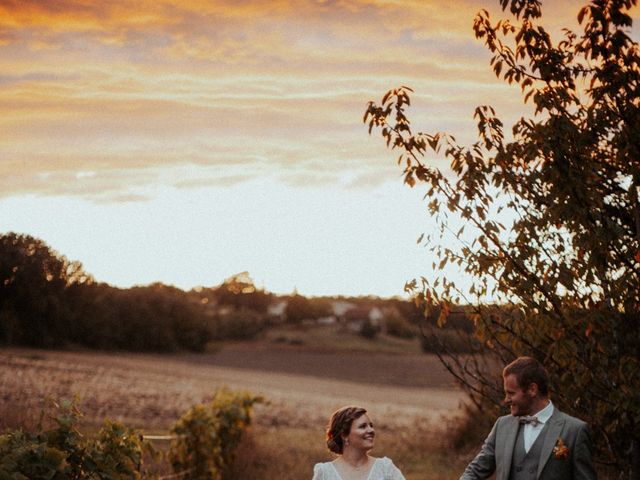 Le mariage de Maxime et Alexandra à Douelle, Lot 176