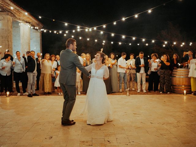 Le mariage de Maxime et Alexandra à Douelle, Lot 198