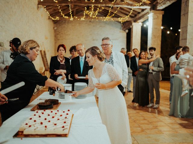 Le mariage de Maxime et Alexandra à Douelle, Lot 212