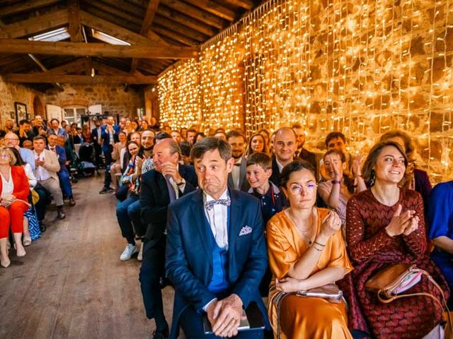 Le mariage de Edouard et Charlotte à Les Halles, Rhône 42