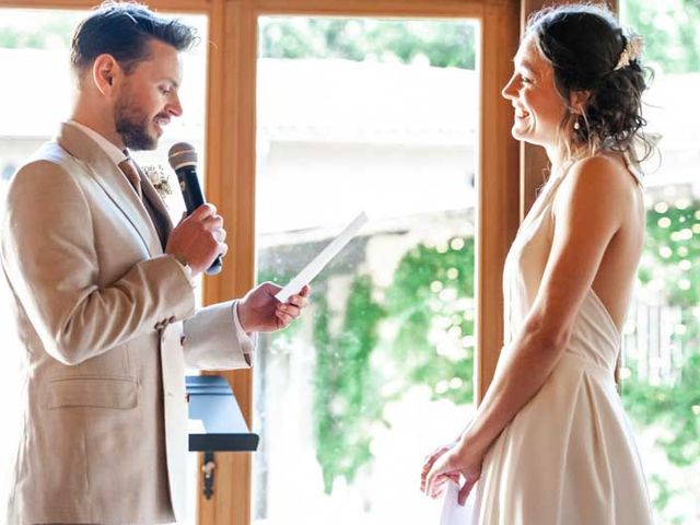 Le mariage de Edouard et Charlotte à Les Halles, Rhône 43