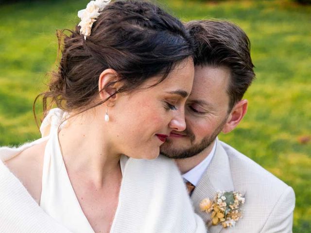 Le mariage de Edouard et Charlotte à Les Halles, Rhône 55