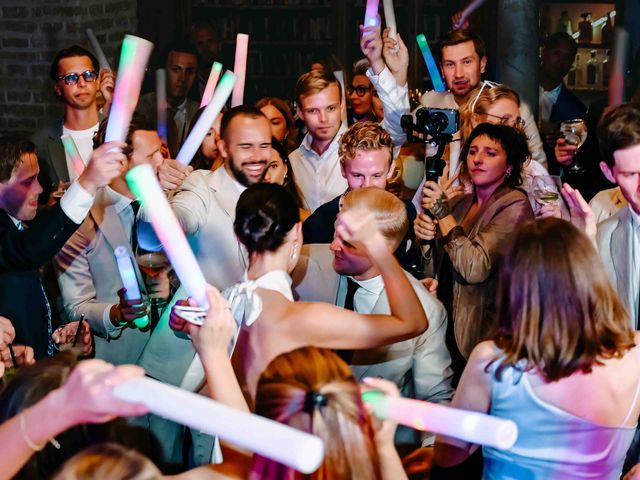Le mariage de Markus et Kajsa à Cadix, Tarn 23