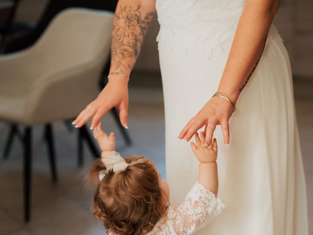 Le mariage de Gaëtan et Caroline à Beaucaire, Gard 11