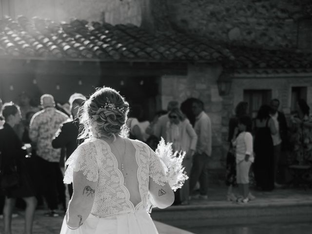Le mariage de Gaëtan et Caroline à Beaucaire, Gard 44