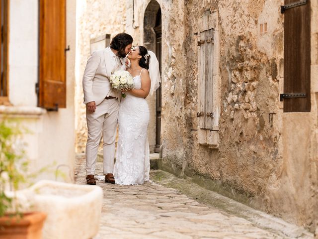 Le mariage de Alejandra et Julien à Simiane-la-Rotonde, Alpes-de-Haute-Provence 7