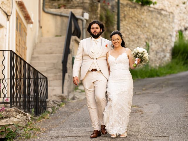 Le mariage de Alejandra et Julien à Simiane-la-Rotonde, Alpes-de-Haute-Provence 13