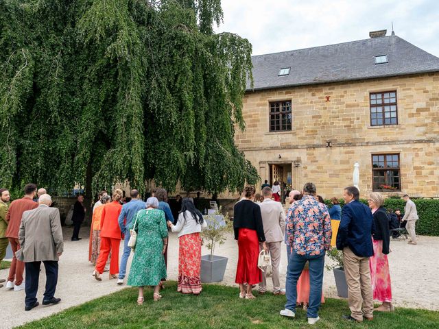 Le mariage de Aurélien et Clara à Revigny-sur-Ornain, Meuse 3