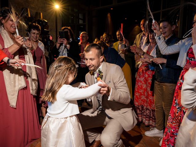 Le mariage de Aurélien et Clara à Revigny-sur-Ornain, Meuse 11