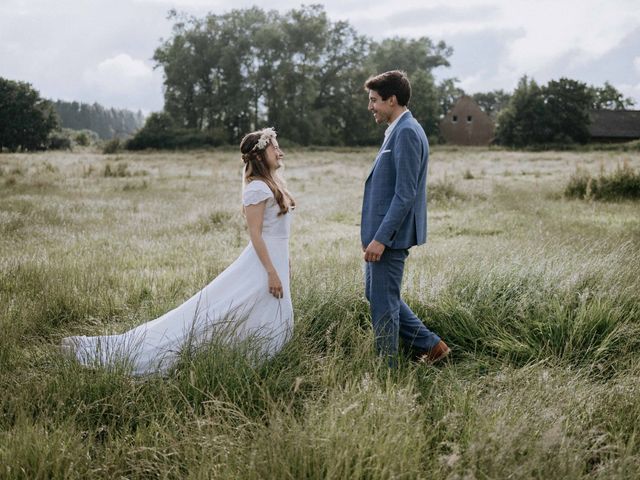 Le mariage de Clément et Sophie à Noordpeene, Nord 23