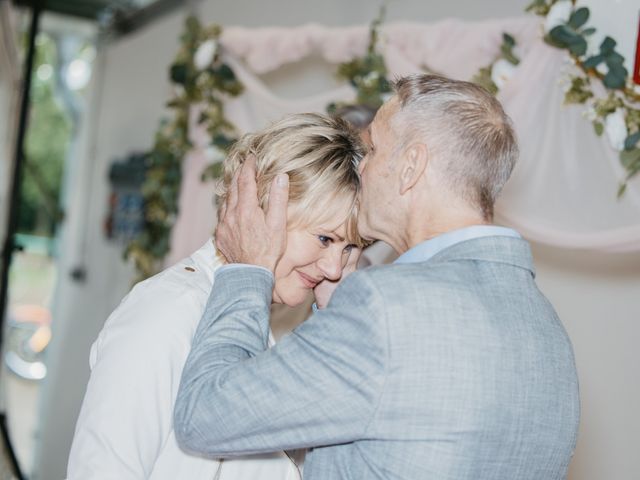 Le mariage de Olivier et Estelle à Hoenheim, Bas Rhin 12