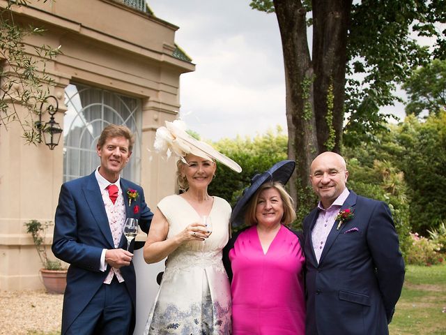 Le mariage de Sean et Zara à Saint-Pargoire, Hérault 27