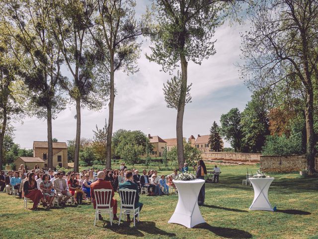 Le mariage de Maximilien et Cyril à Merry-sur-Yonne, Yonne 23