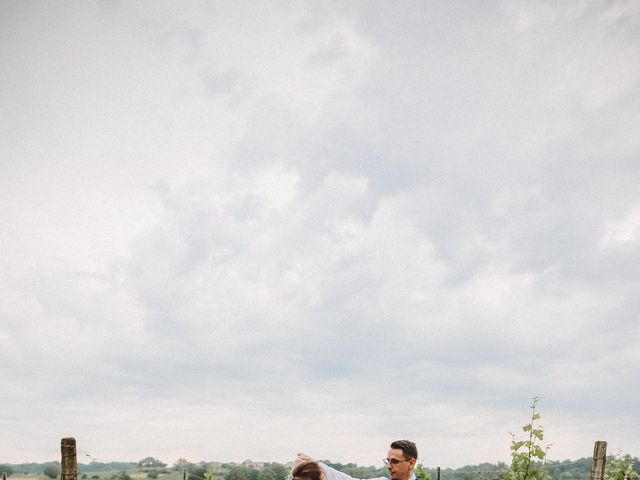 Le mariage de Valentin et Léa à Rions, Gironde 24
