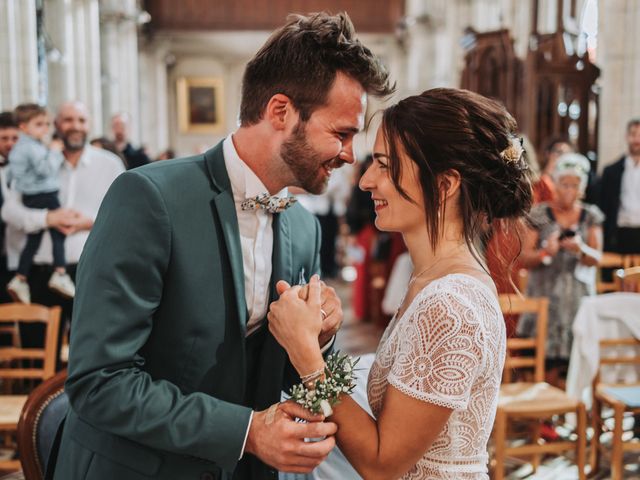 Le mariage de Arthur et Mélaine à Forges-les-Eaux, Seine-Maritime 24