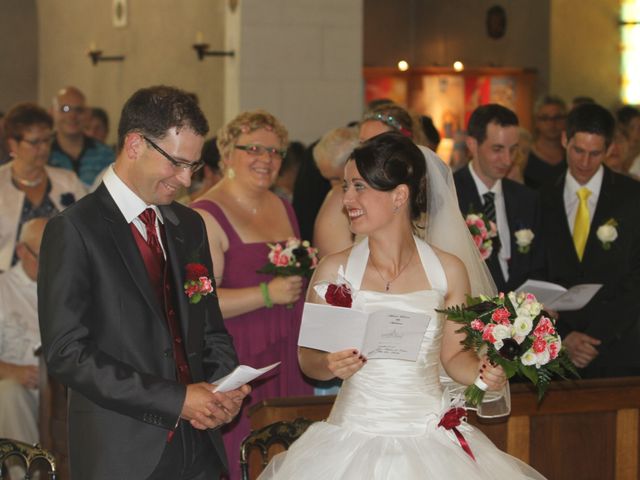 Le mariage de Mathieu et Marie Laure à Fillé, Sarthe 10