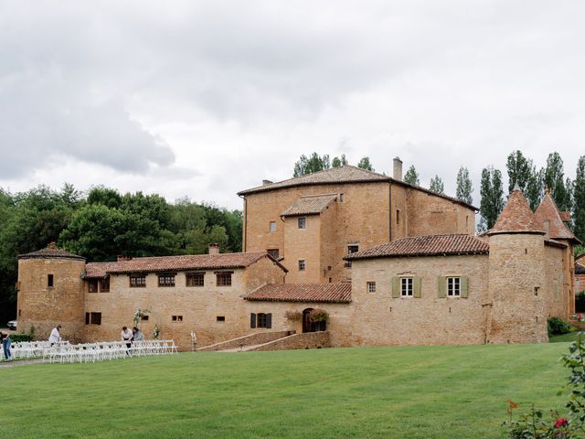 Le mariage de Adam et Stephanie à Lacenas, Rhône 3