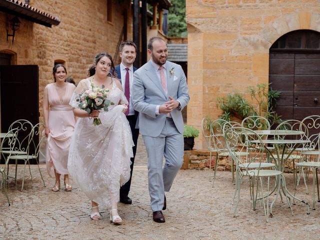 Le mariage de Adam et Stephanie à Lacenas, Rhône 27