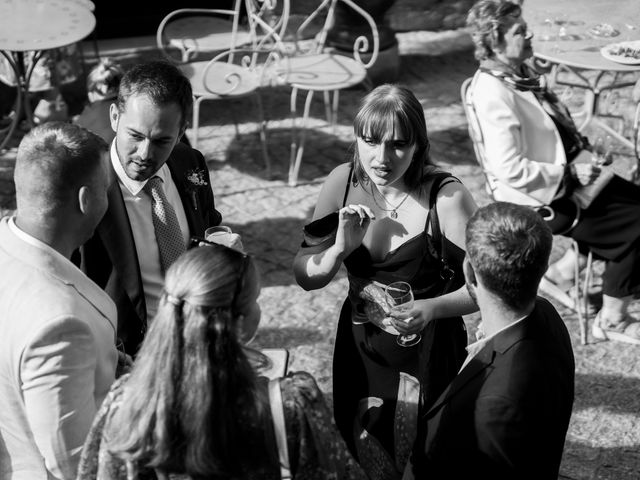 Le mariage de Adam et Stephanie à Lacenas, Rhône 41