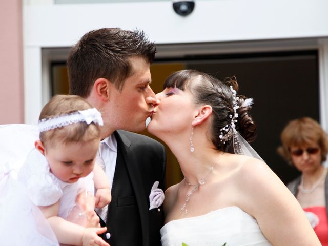 Le mariage de Thomas et Lorene à Saint-Fargeau-Ponthierry, Seine-et-Marne 17