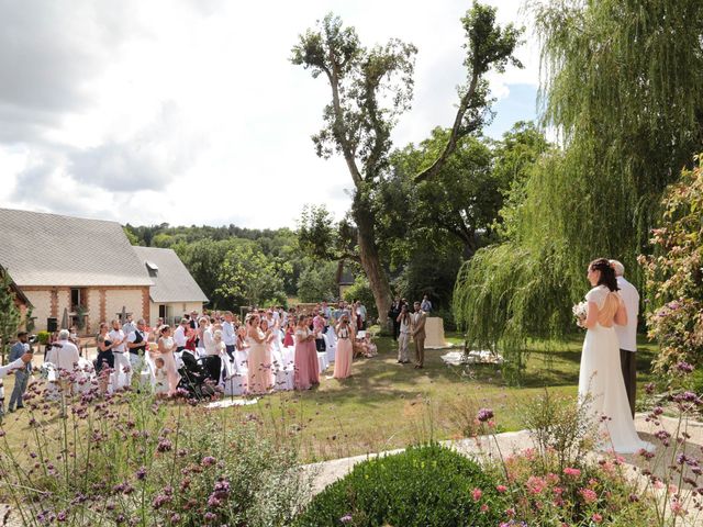 Le mariage de Daphné et Daniel à Hébécourt, Eure 12