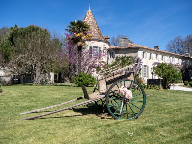 Le mariage de Fanny et Magalie à Léoville, Charente Maritime 5