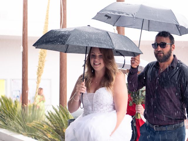 Le mariage de Alex et Titia à Montescot, Pyrénées-Orientales 5