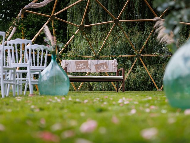 Le mariage de Nicolas et Sarah à Celles, Hainaut 3