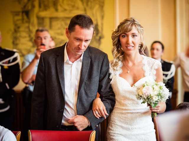 Le mariage de Sébastien et Amandine à Béthune, Pas-de-Calais 8