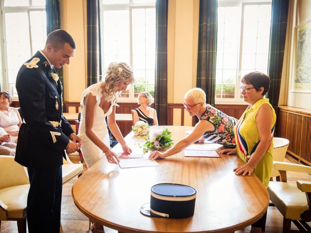 Le mariage de Sébastien et Amandine à Béthune, Pas-de-Calais 16