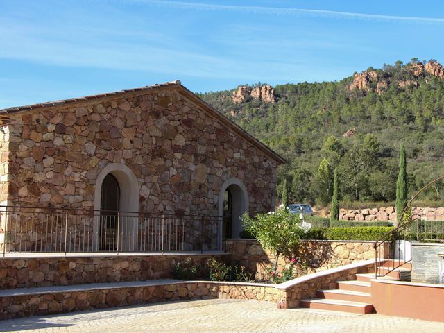 Le mariage de Kouider et Laetitia à Roquebrune-sur Argens, Var 15