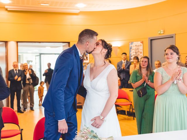 Le mariage de Flavien et Anne-Claire à Le Poiré-sur-Vie, Vendée 15