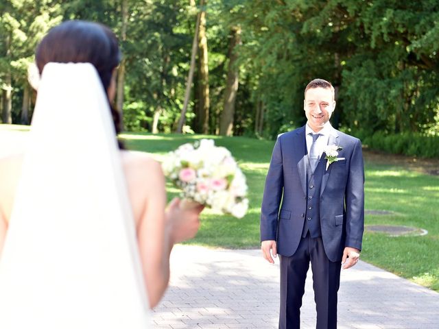 Le mariage de Guillaume et Lauriane à Wingen-sur-Moder, Bas Rhin 16