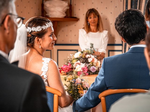 Le mariage de Lucas et Anaïs à Fontaine-sous-Jouy, Eure 10