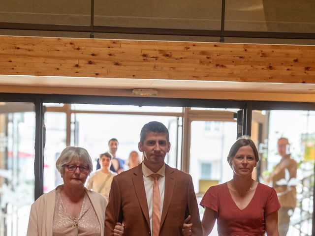Le mariage de Hervé et Lucie à Avrillé, Maine et Loire 17