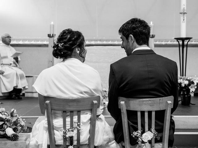 Le mariage de Hervé et Lucie à Avrillé, Maine et Loire 25